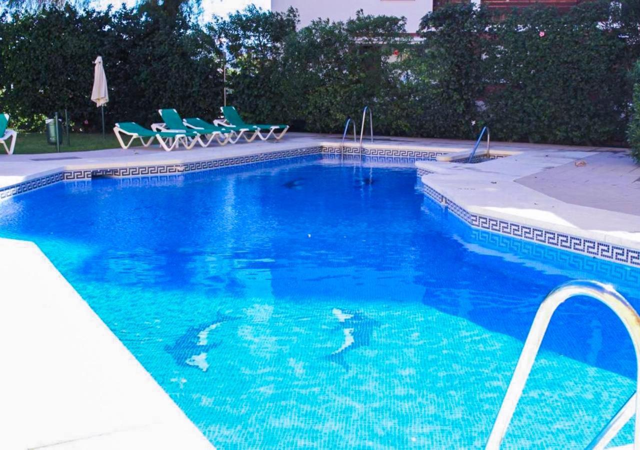 Playa Flores - Vistas A La Piscina Torremolinos Exterior foto