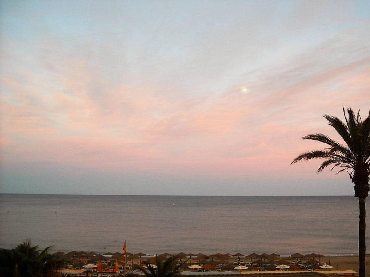 Playa Flores - Vistas A La Piscina Torremolinos Exterior foto