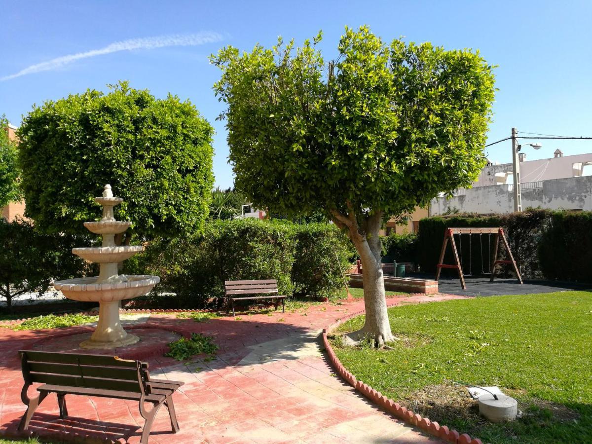 Playa Flores - Vistas A La Piscina Torremolinos Exterior foto